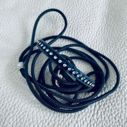 Laisse Christina
 Couleur-Noir